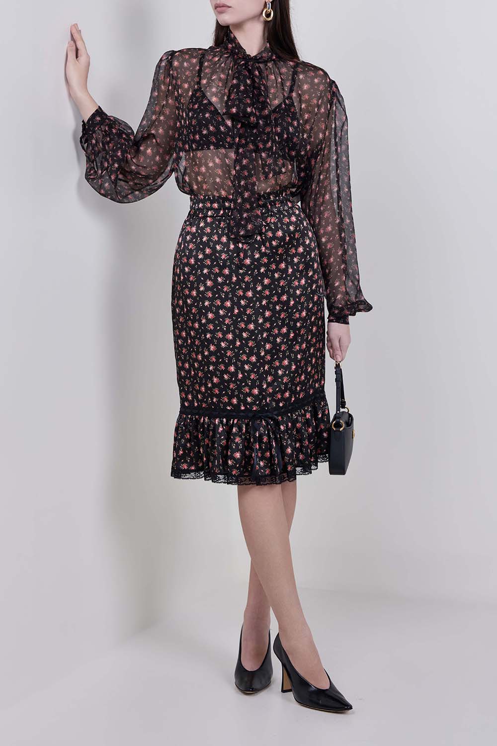 חצאית משי מידי